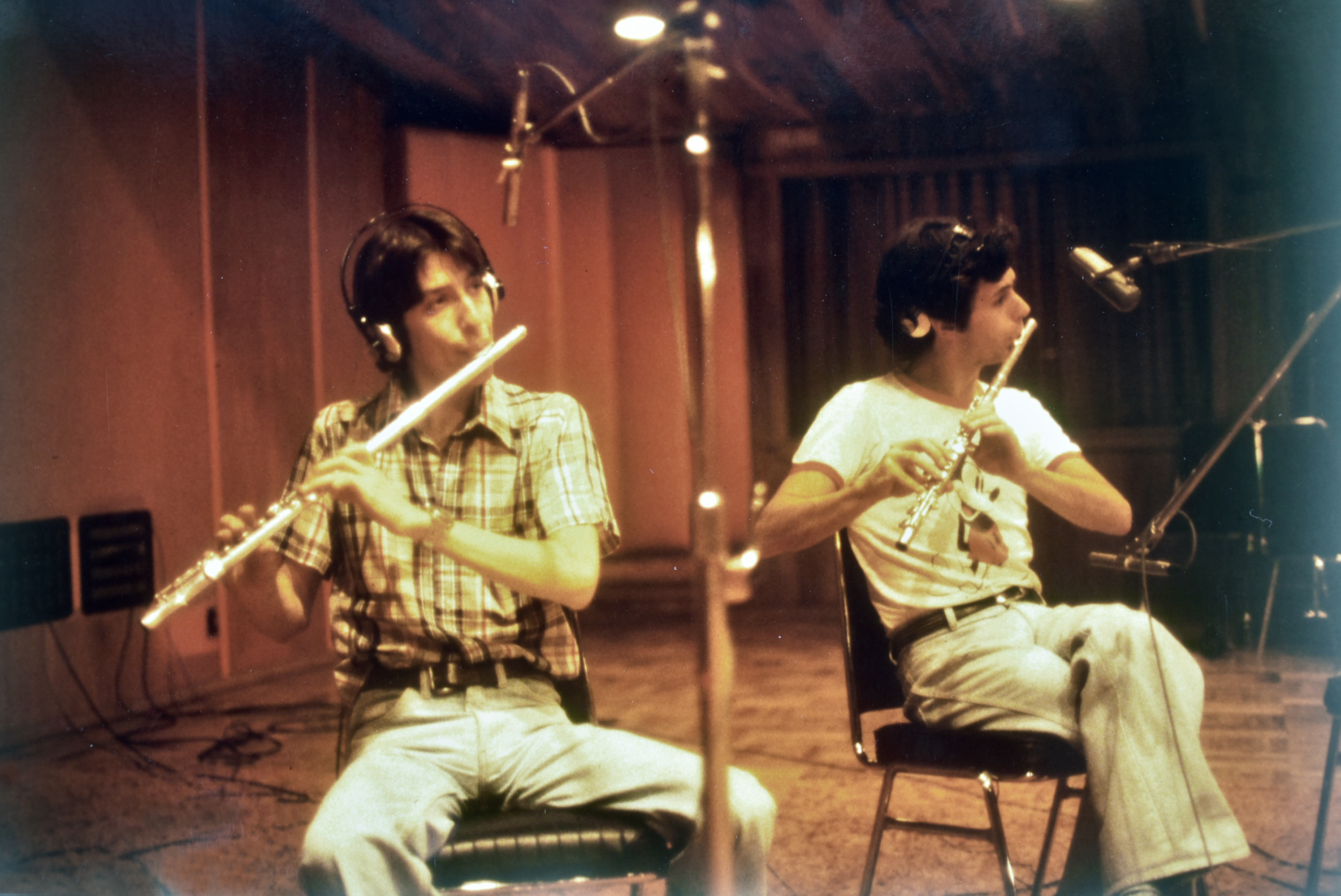 Ignacio Cordero and Luis Díaz Torre recording flutes
